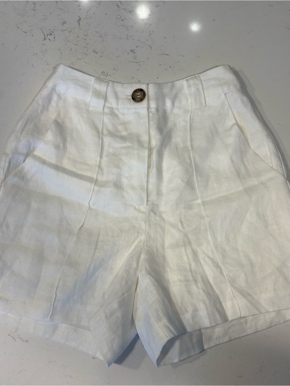 High-Waist White Linen Blend Women’s Shorts DISSH